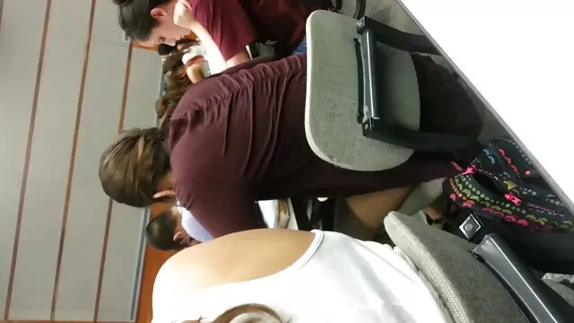 POV CON UNA ADOLESCENTE AMATEUR TETONA INCREÍBLE ... follando a viejitas usb