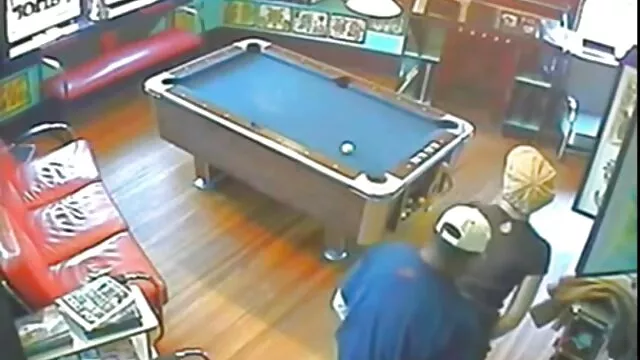 Alicia viejitas garchando en el baño