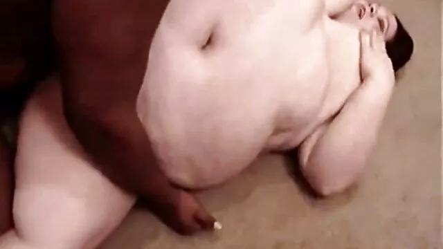 Katie summers-mírame cogiendo con viejitas jugar 4